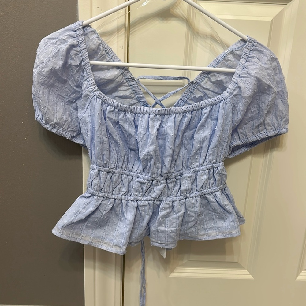 Crop top